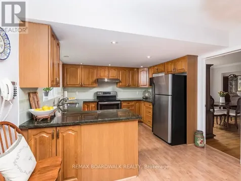 42 Slade Crescent Ottawa ON K2K 2K9