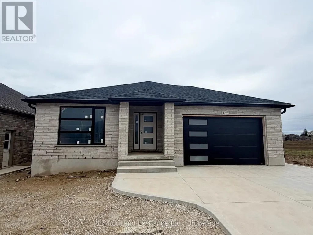 455 Burnside Street Saugeen Shores ON N0H 2C3