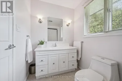 8420 Eramosa-garafraxa Townline Centre Wellington ON N1M 2W5