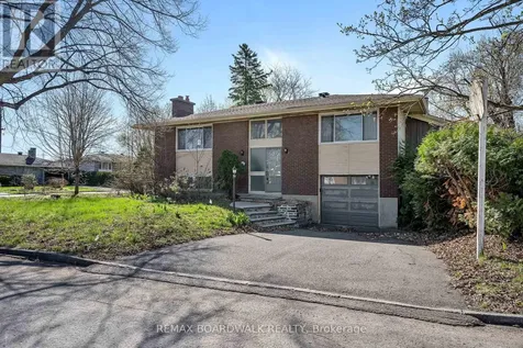 956 Garwood Avenue Ottawa ON K1V 6W9