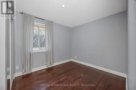 956 Garwood Avenue Ottawa ON K1V 6W9