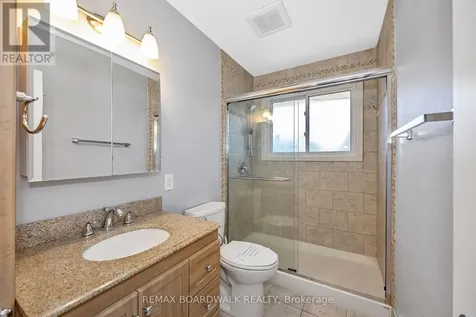 956 Garwood Avenue Ottawa ON K1V 6W9