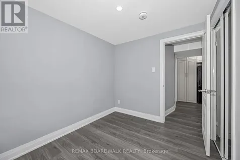 956 Garwood Avenue Ottawa ON K1V 6W9