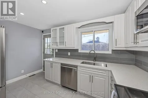 956 Garwood Avenue Ottawa ON K1V 6W9