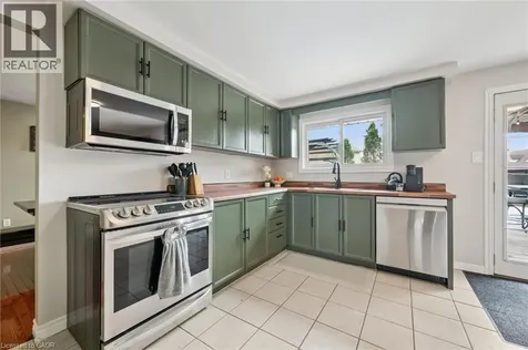 625 Pine Island Crescent Waterloo ON N2V 1T3