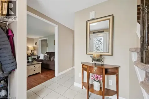 625 Pine Island Crescent Waterloo ON N2V 1T3