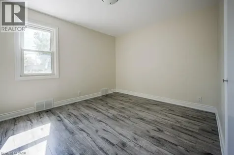 33 Sixth Avenue Kitchener ON N2C 1P9