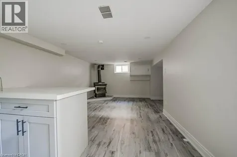 33 Sixth Avenue Kitchener ON N2C 1P9