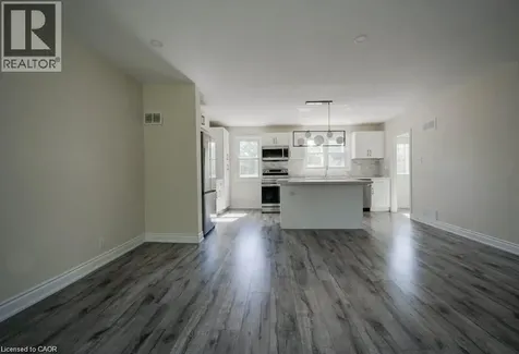 33 Sixth Avenue Kitchener ON N2C 1P9