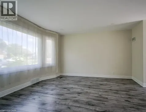 33 Sixth Avenue Kitchener ON N2C 1P9