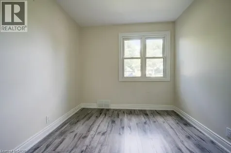 33 Sixth Avenue Kitchener ON N2C 1P9