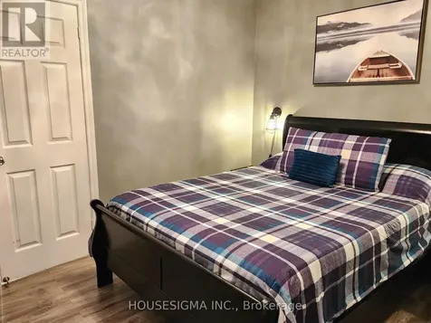 11 Dawson Drive Collingwood ON L9Y 5B4
