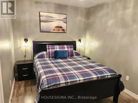 11 Dawson Drive Collingwood ON L9Y 5B4