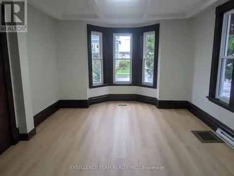 241 Sydney Street Cornwall ON K6H 3R3