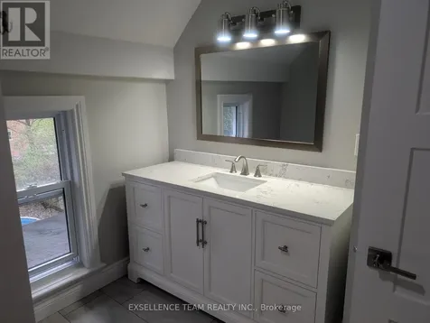 241 Sydney Street Cornwall ON K6H 3R3