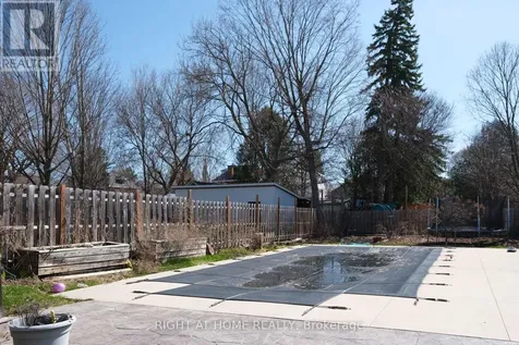 245 Harriet Street Arnprior ON K7S 2T4