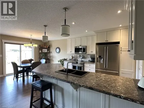 99 Angler Avenue Port Dover ON N0A 1N3