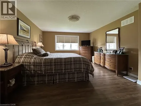 99 Angler Avenue Port Dover ON N0A 1N3
