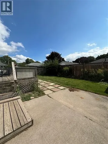 508 Indian Road North Sarnia ON N7T 7G4