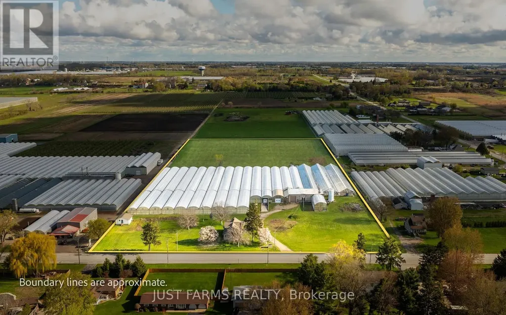 3036 Seacliff Drive Kingsville ON N9Y 2N5