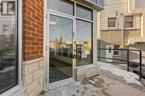 2 Brock Street West Uxbridge ON L9P 1P2