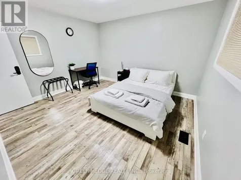 34 Stanley Avenue Kitchener ON N2K 1C5