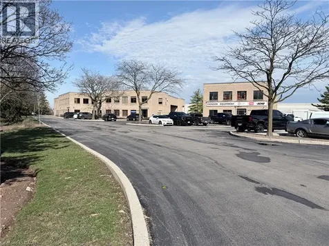 4042 Mainway Burlington ON L7M 4B9