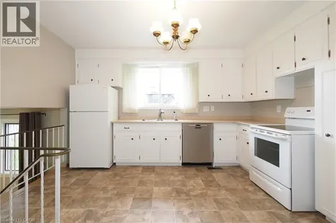 76 Cloverdale Crescent Kitchener ON N2M 4X2