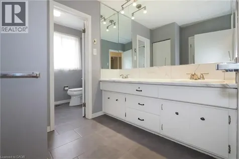 76 Cloverdale Crescent Kitchener ON N2M 4X2