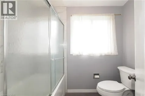 76 Cloverdale Crescent Kitchener ON N2M 4X2