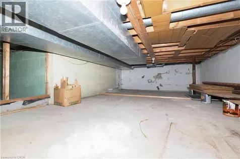 76 Cloverdale Crescent Kitchener ON N2M 4X2