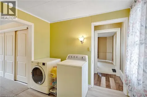 303 Dalhousie Street Brantford ON N3S 3V6