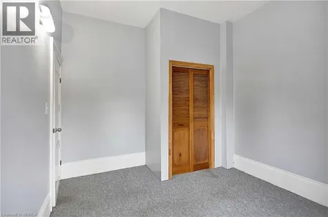 303 Dalhousie Street Brantford ON N3S 3V6