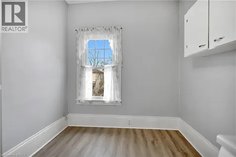 303 Dalhousie Street Brantford ON N3S 3V6