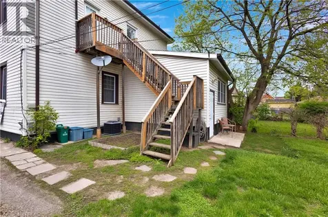 303 Dalhousie Street Brantford ON N3S 3V6