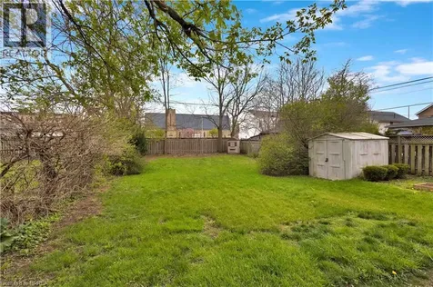 303 Dalhousie Street Brantford ON N3S 3V6