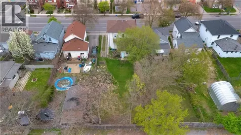 303 Dalhousie Street Brantford ON N3S 3V6