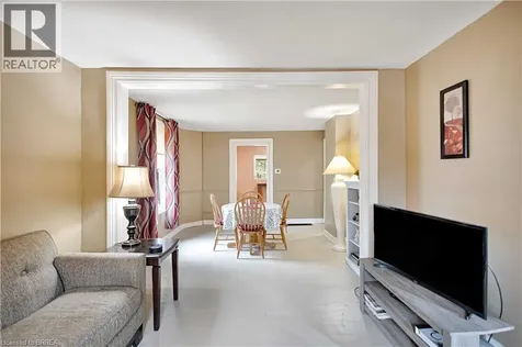 303 Dalhousie Street Brantford ON N3S 3V6