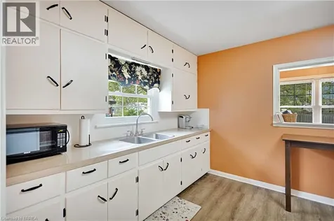 303 Dalhousie Street Brantford ON N3S 3V6