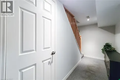 1115 Paramount Drive Stoney Creek ON L8J 1P6