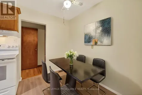 6 Robert Road Augusta ON K0E 1T0