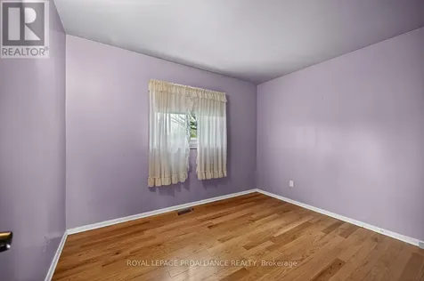 6 Robert Road Augusta ON K0E 1T0