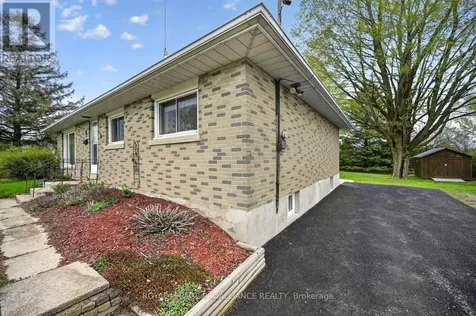 6 Robert Road Augusta ON K0E 1T0