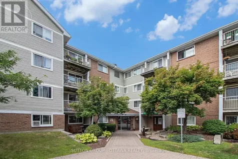 270 Brittany Drive Ottawa ON K1K 4M3