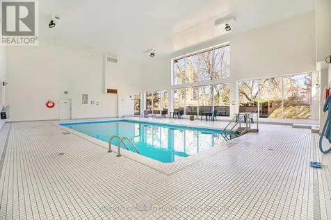 270 Brittany Drive Ottawa ON K1K 4M3