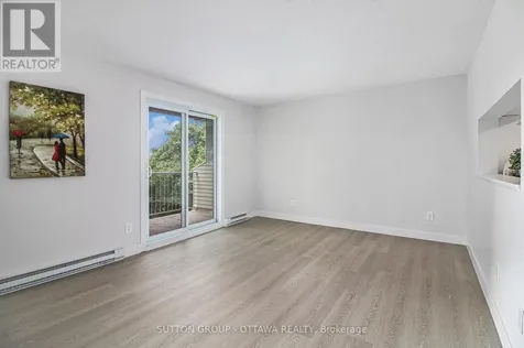 270 Brittany Drive Ottawa ON K1K 4M3