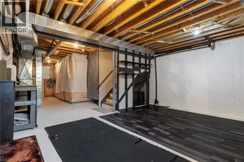 21 Diana Avenue Brantford ON N3T 0G7