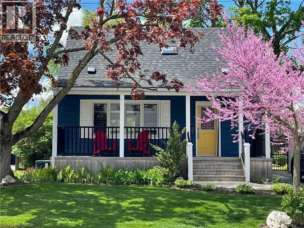710 Hager Avenue Burlington ON L7S 1R1