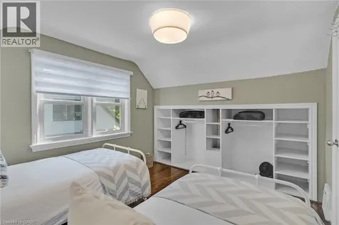 710 Hager Avenue Burlington ON L7S 1R1