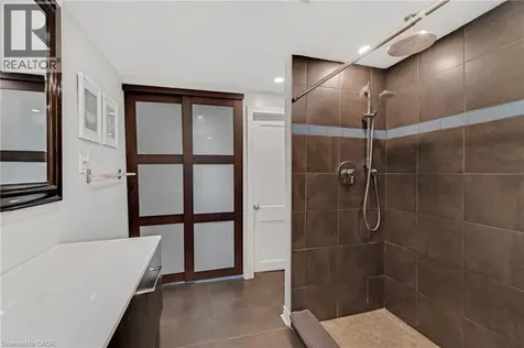 710 Hager Avenue Burlington ON L7S 1R1